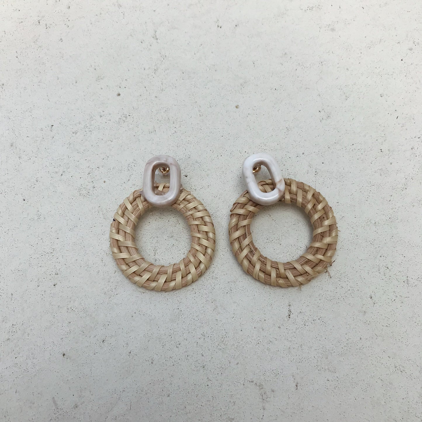 Otiana Hollow Circle Stud