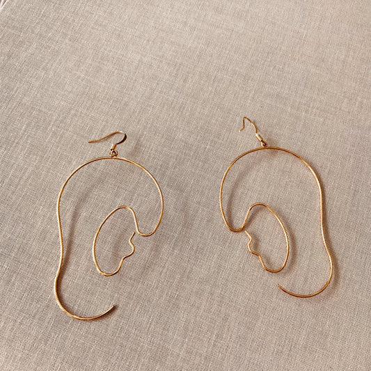 Mathis Fine Line Earrings