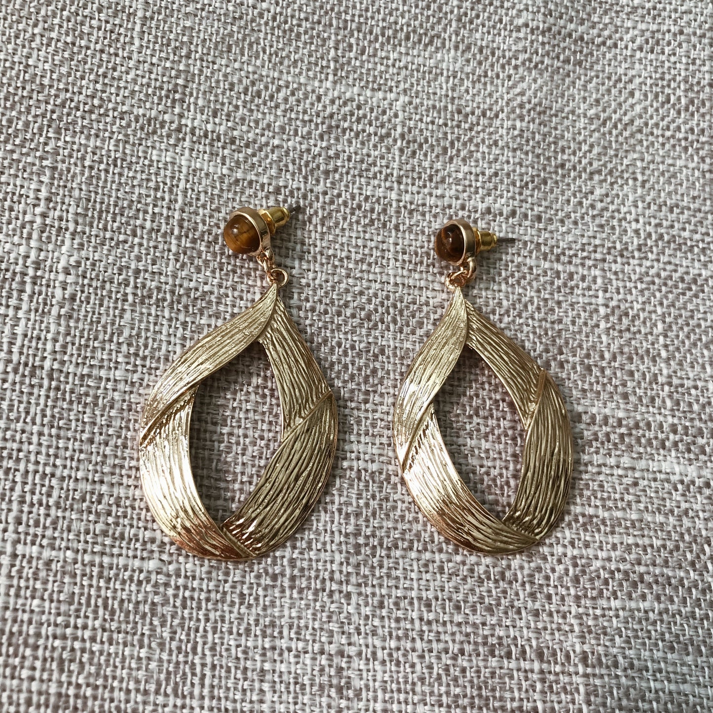 AUBREE STATEMENT EARRINGS