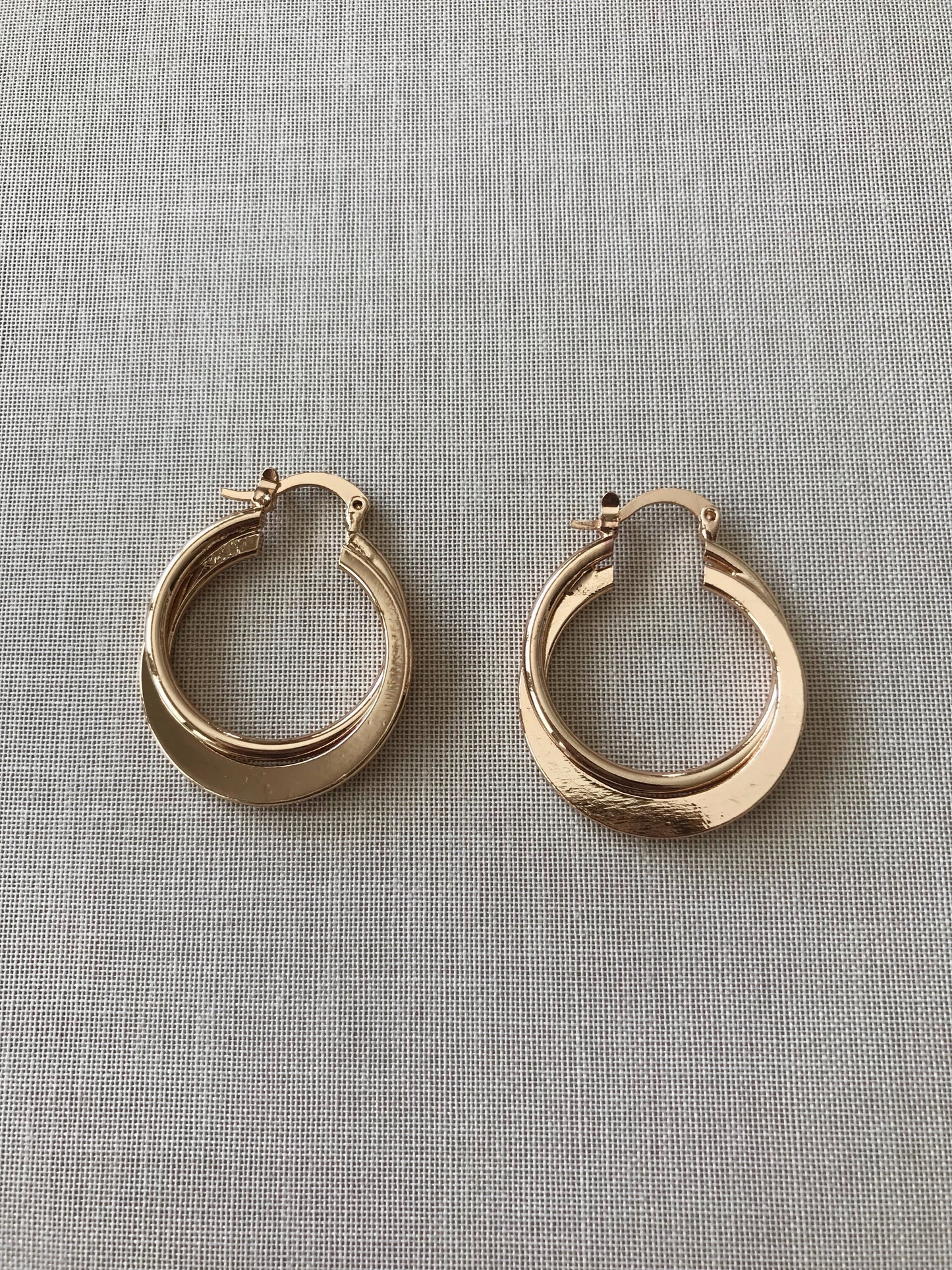 Pascale Twist Hoop Earrings