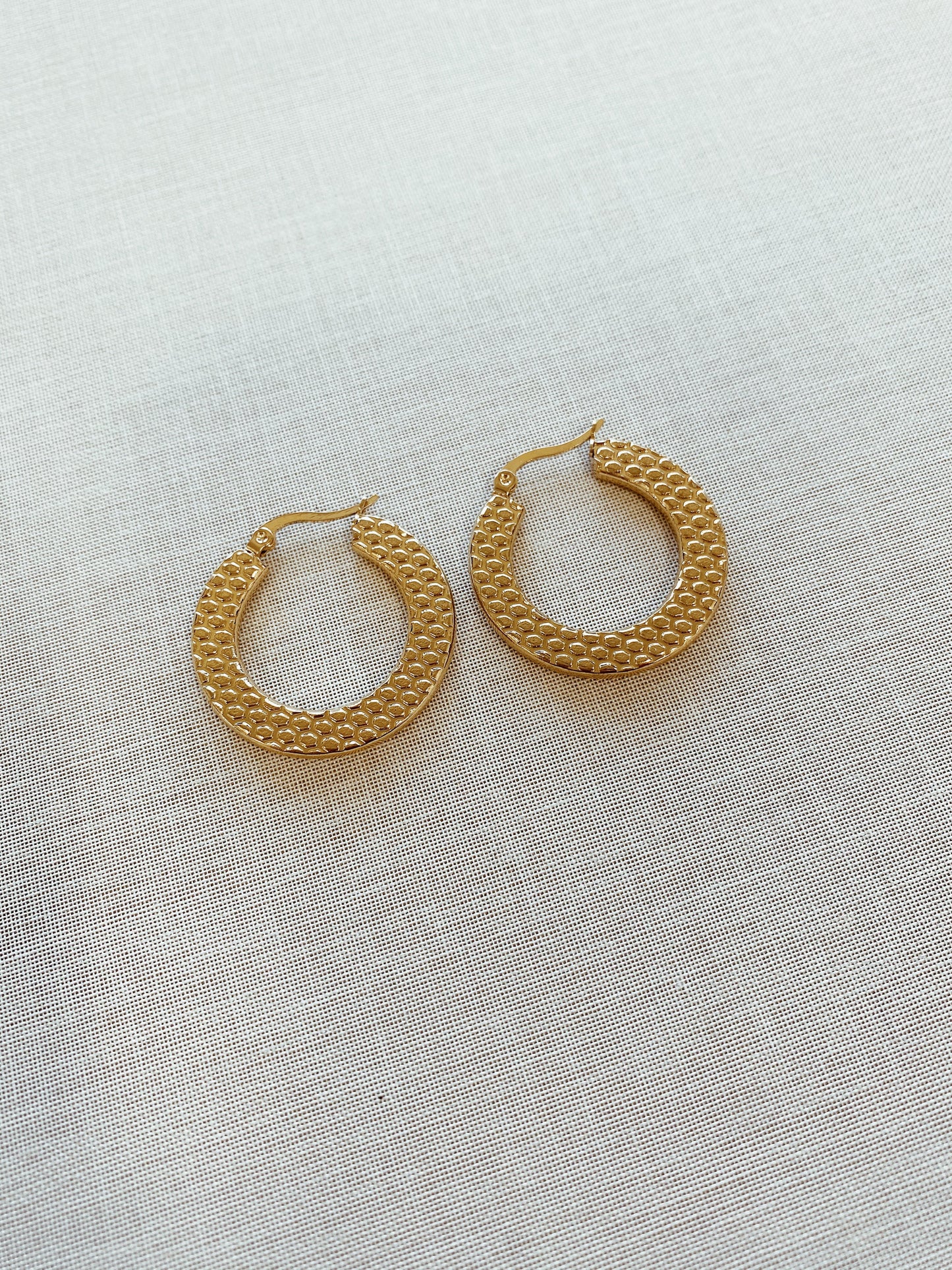 Lexi Textured Hoops