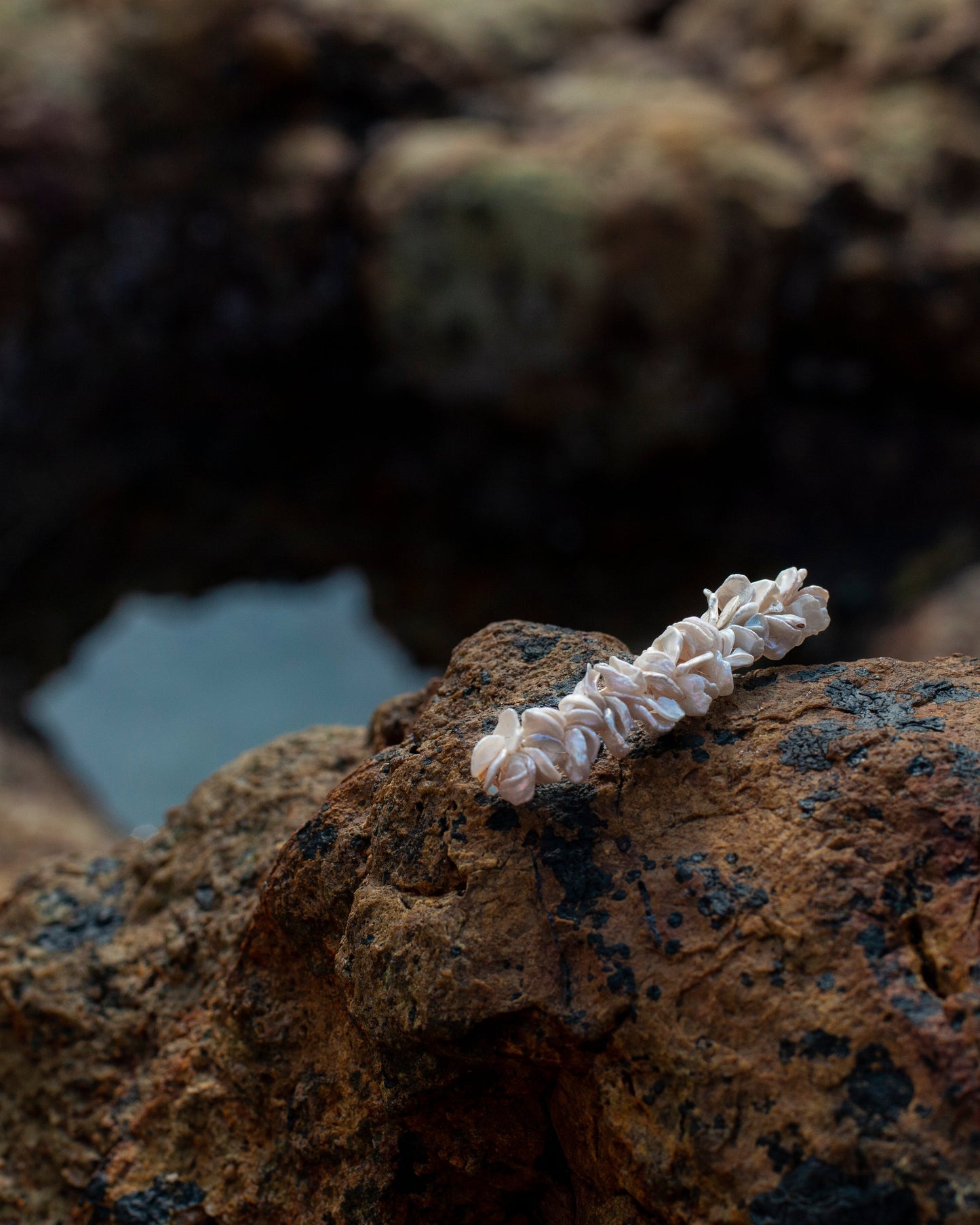 ELENA FRESHWATER PEARL HAIR SLIDE