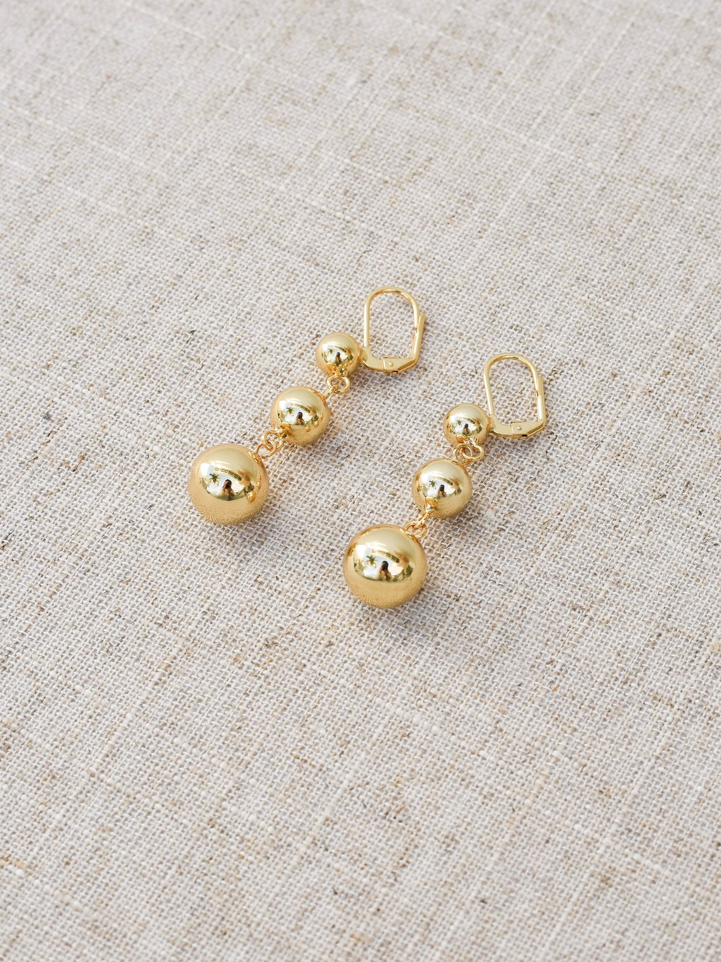 Cere Luxe Trio Ball Earrings