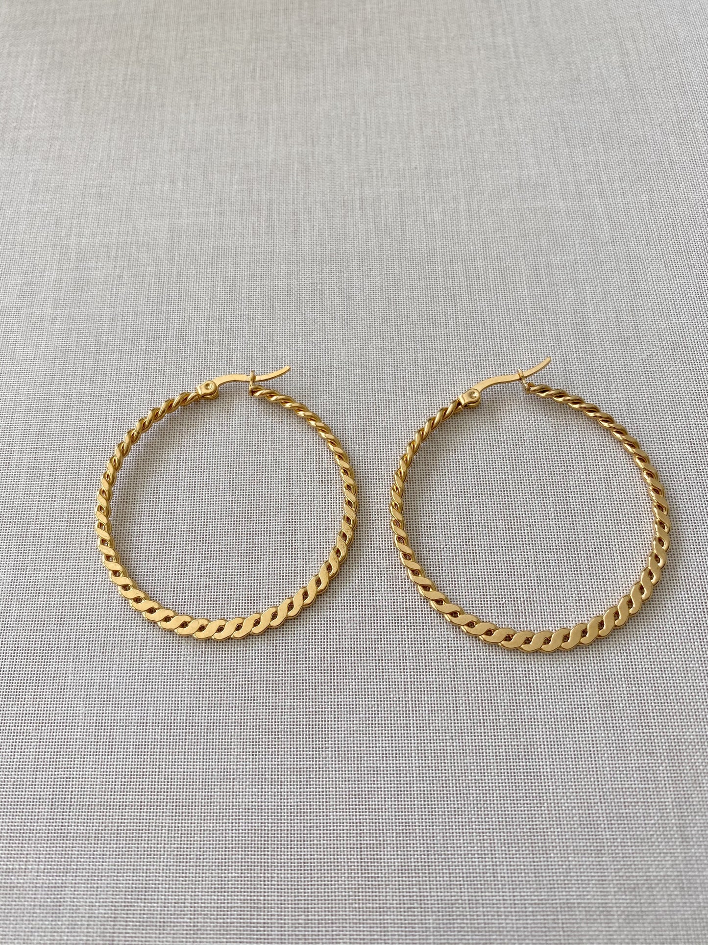 Emilia Flat Chain Hoops