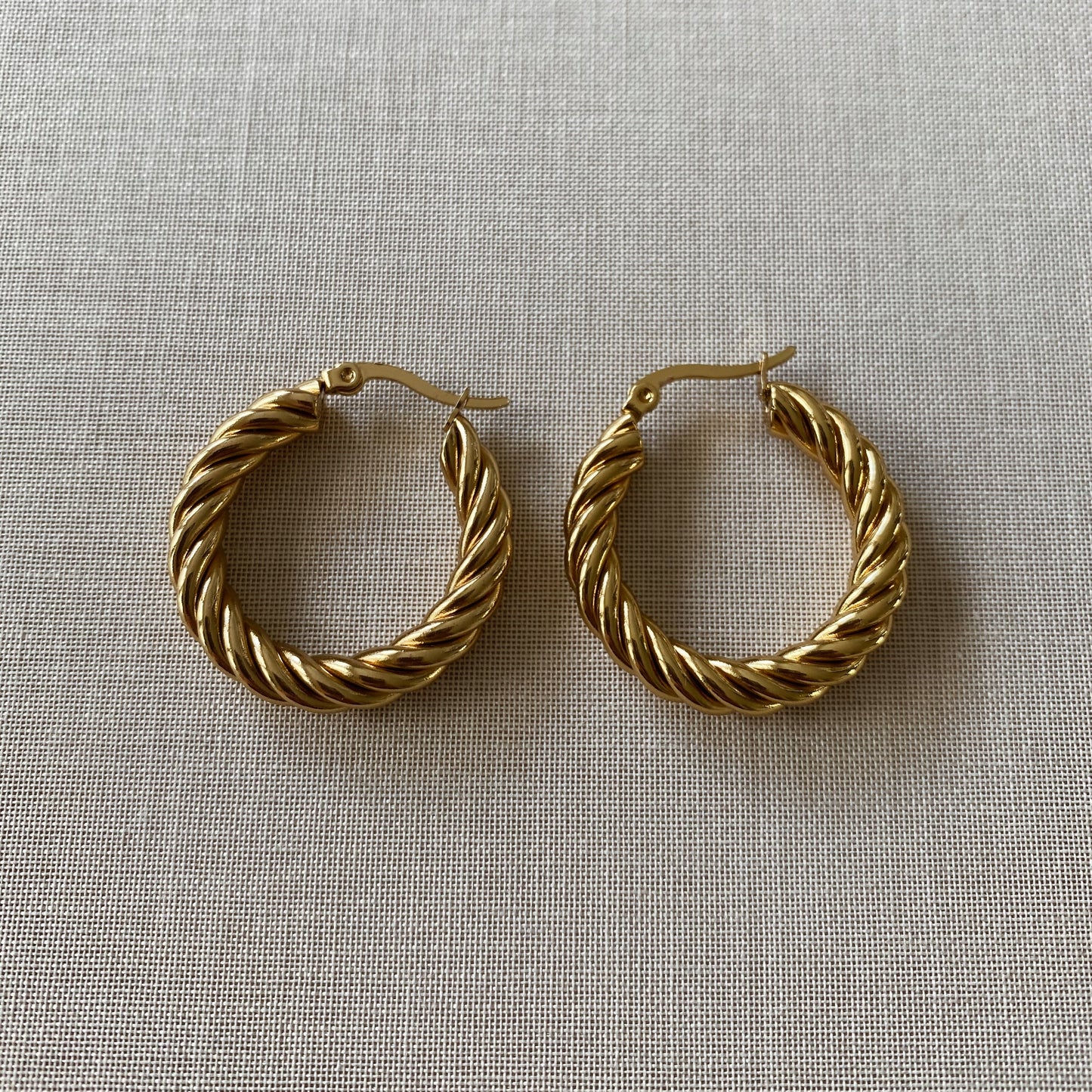 Yasmin Textured Hoops