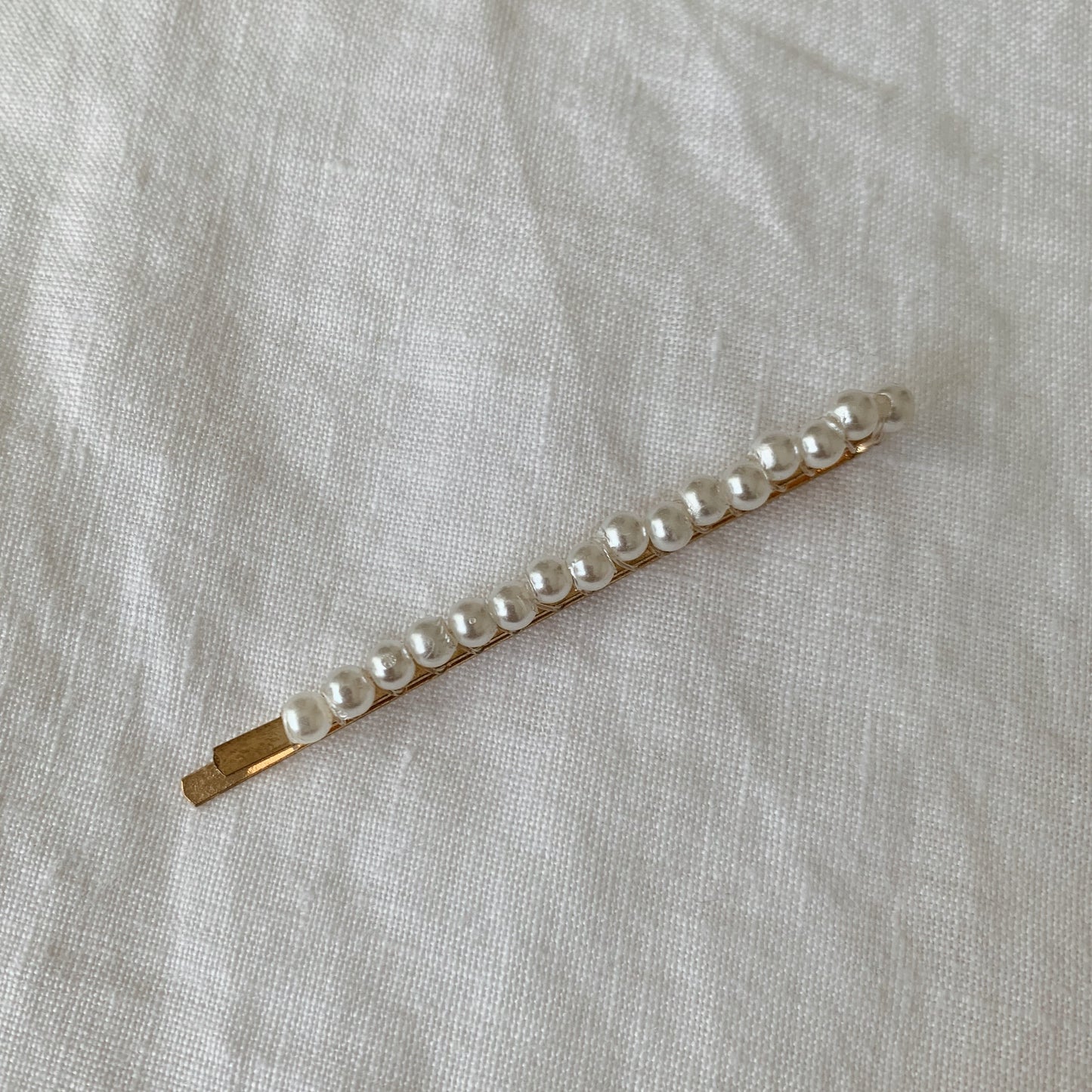 TULLY PEARL HAIR CLIP