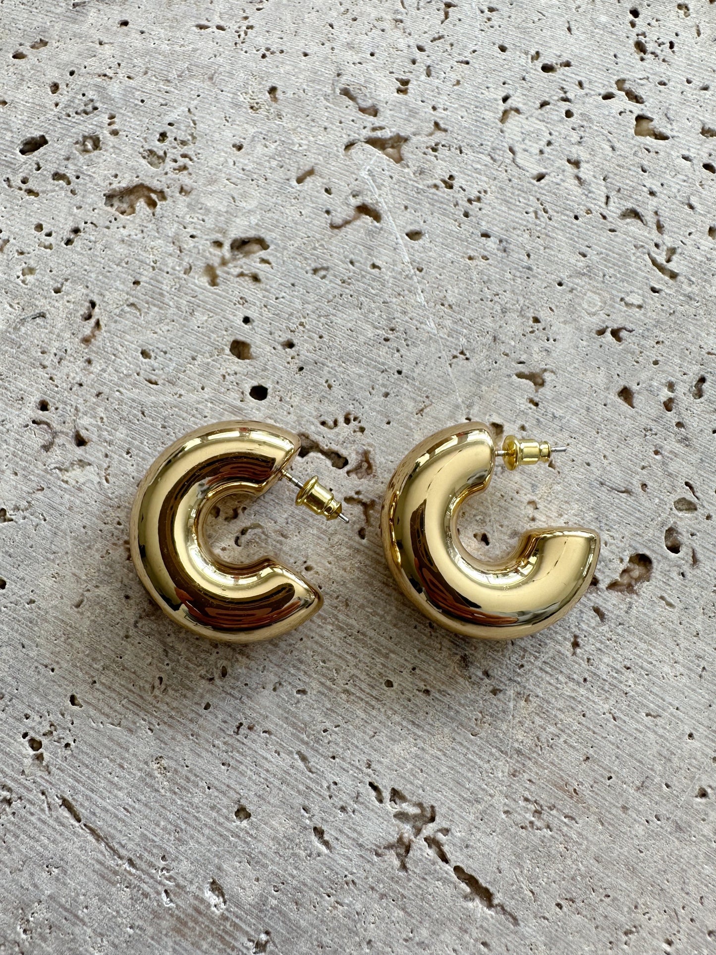 Reagan Macaroni Luxe Earrings