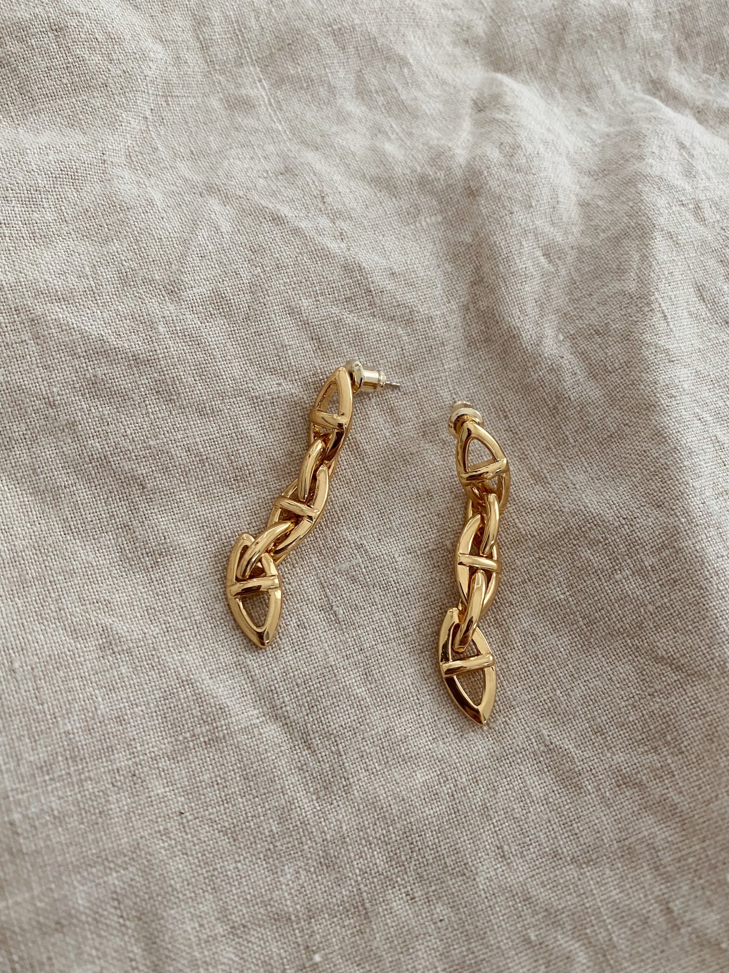 Lois Drop Luxe Earrings