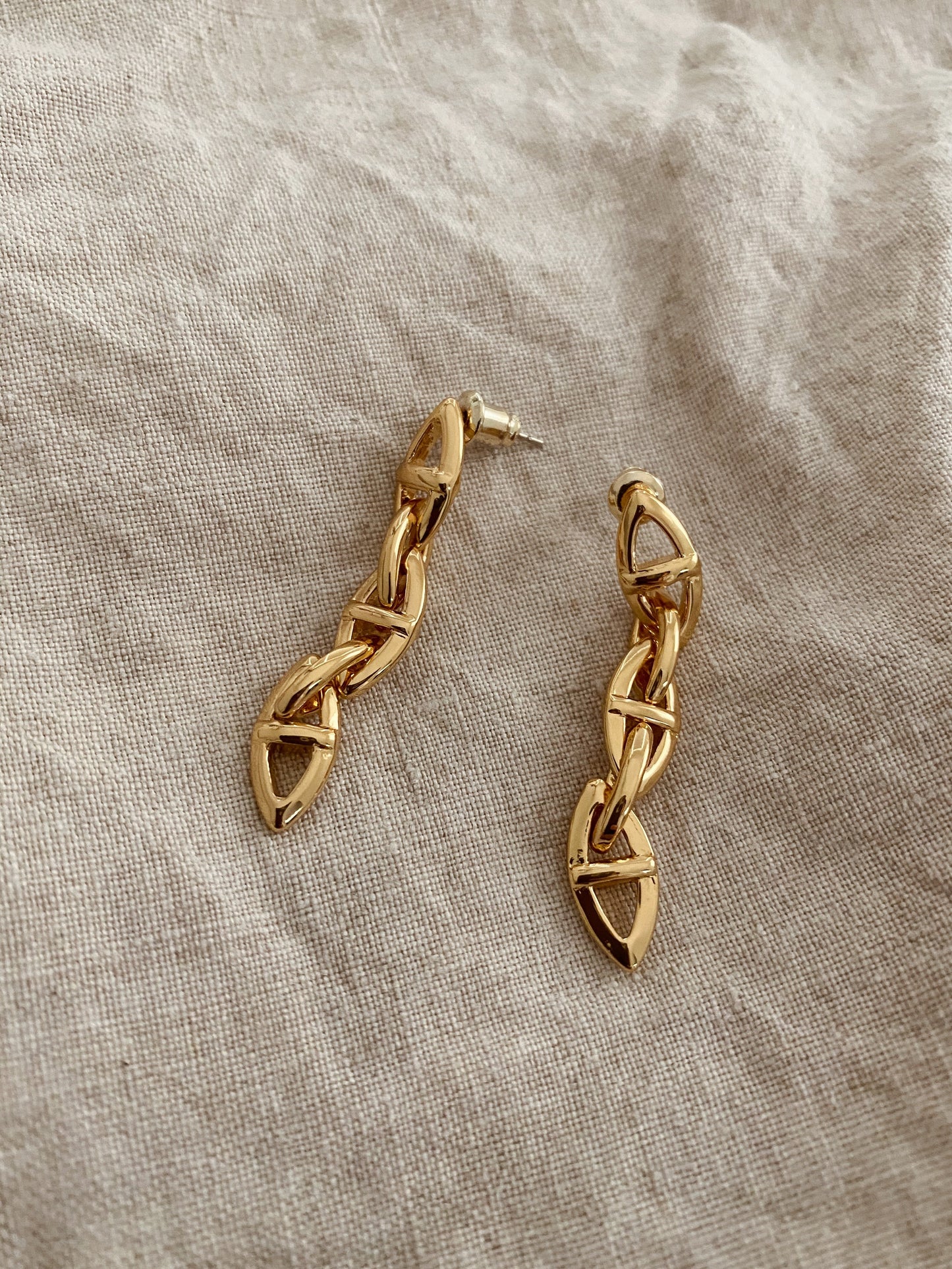 Lois Drop Luxe Earrings